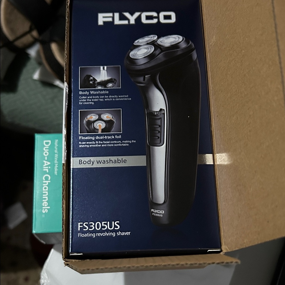 FLYCO FS305US Electric Rotary Shaver - Black & Silver
